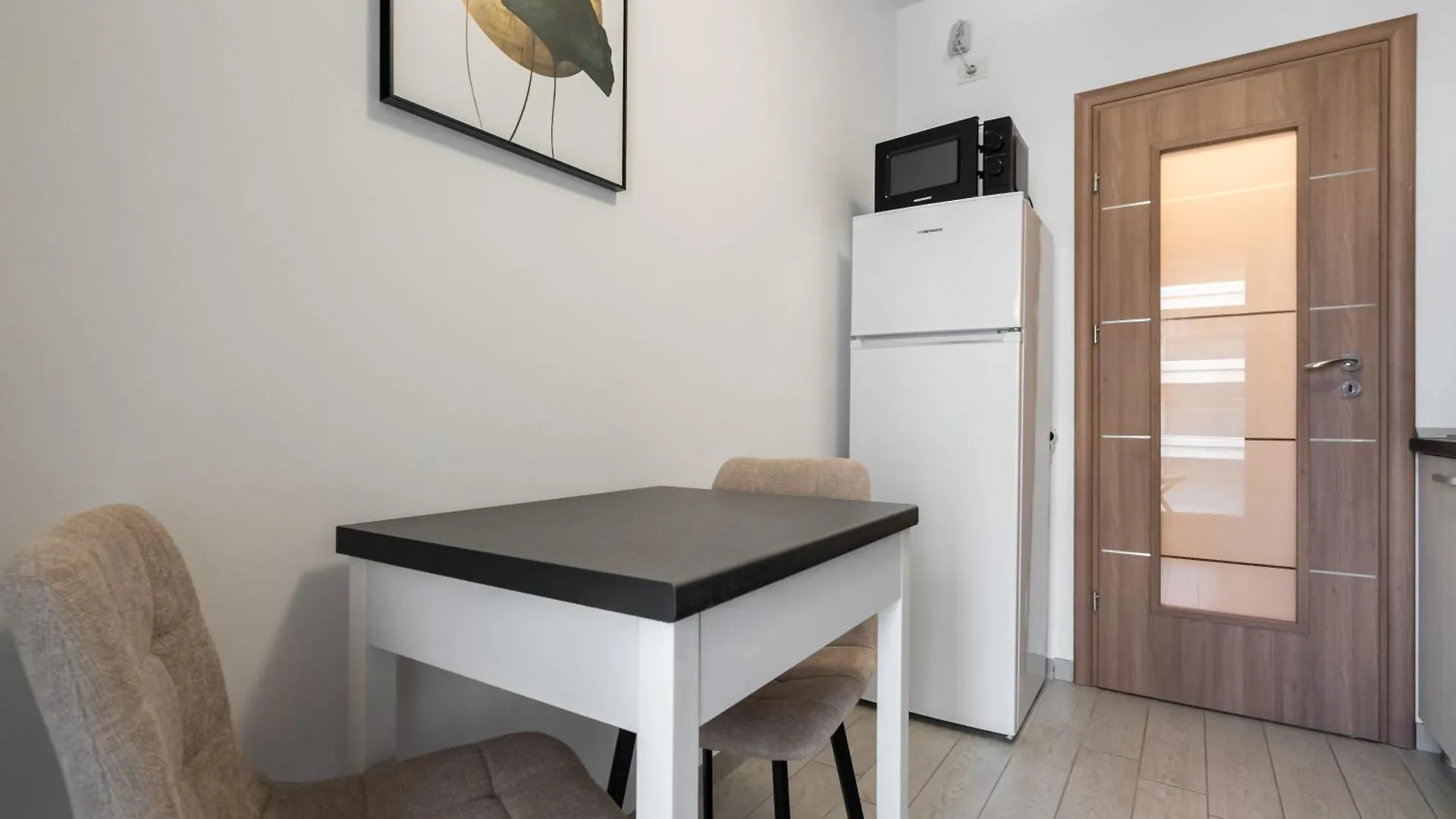 Plaza Residence Studio 92 Bucharest 0*,