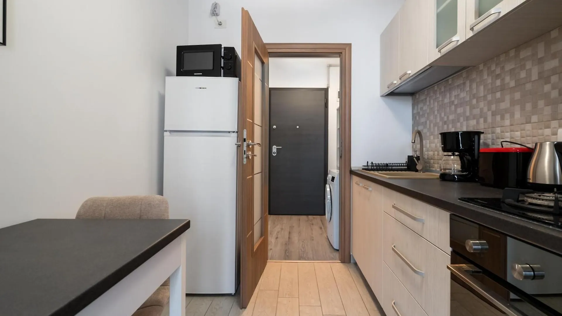 Plaza Residence Studio 92 Bucharest Apartment